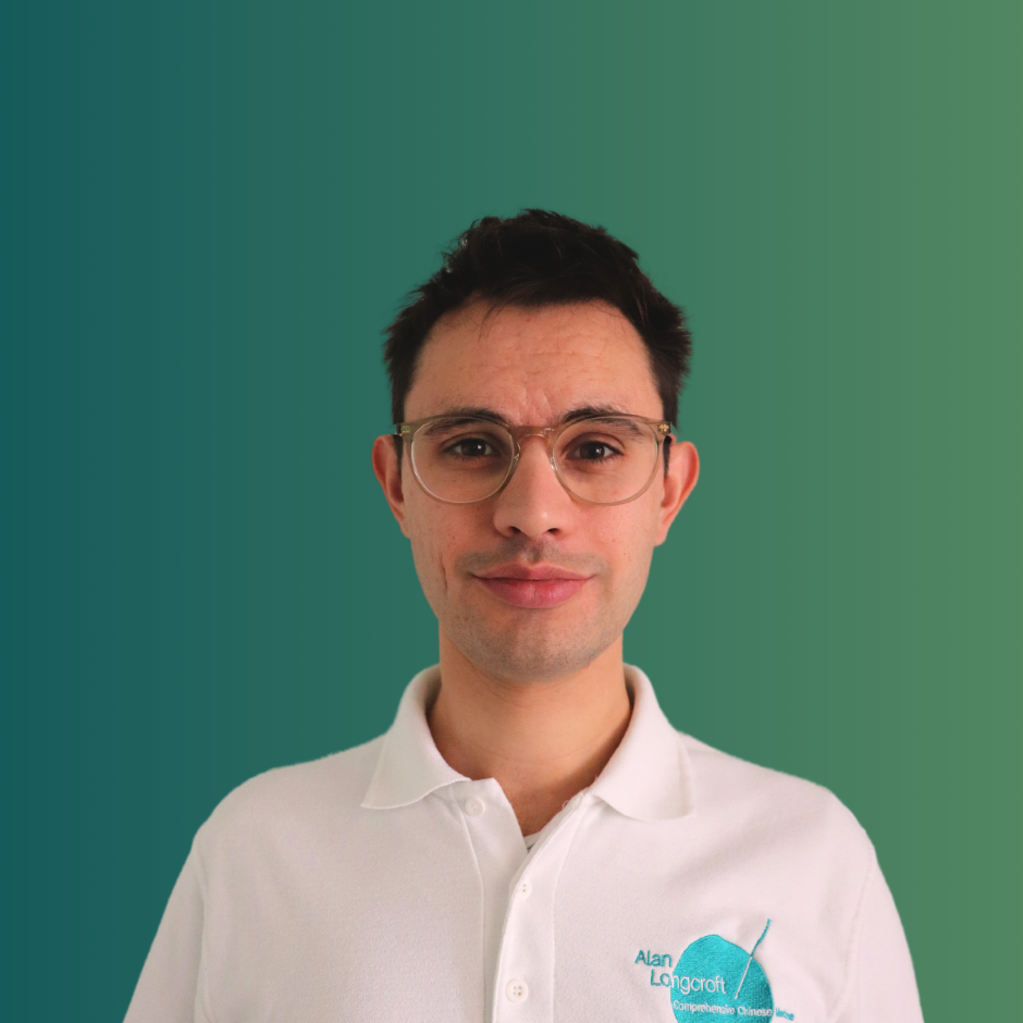 Headshot October 2024 (940 x 940 px)